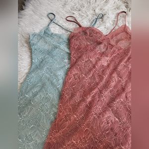 Victoria's Secret, Sheerlace slips, S